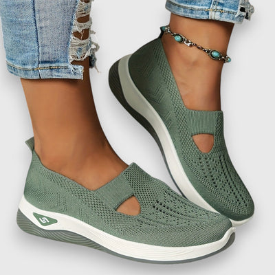 Greta™ | Slip-On Sneaker
