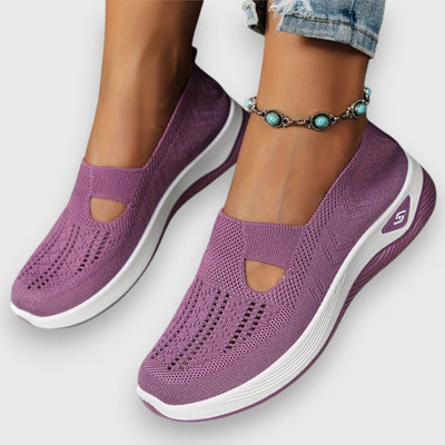 Greta™ | Slip-On Sneaker